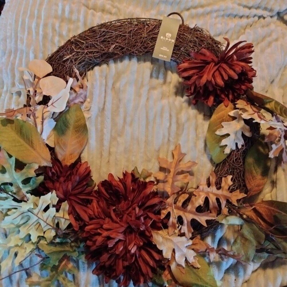 24" Artificial Bloom Room Fall Floral Wreath